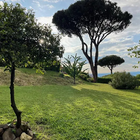 Castelli Romani - Con Vista Su Roma * Monte Porzio Catone